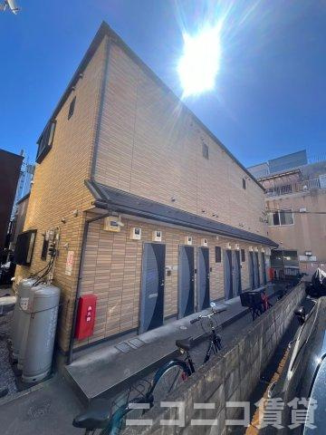 新宿区大久保２丁目のアパートの外観