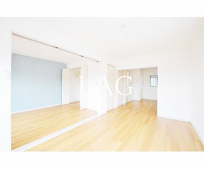 【居間・リビング】 | エーデルハイム成城 | 洋室のお部屋です。