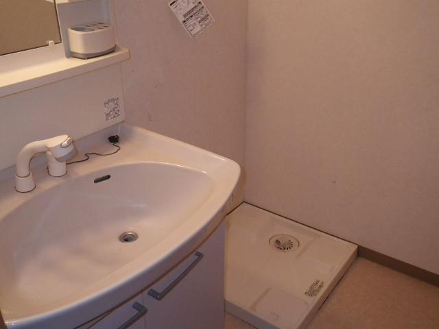 朝霞市本町１丁目の賃貸マンションの洗面所
