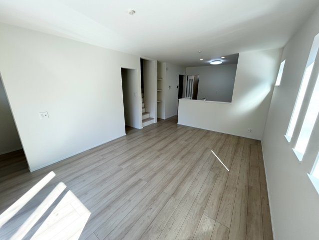 【仲介手数料無料】朝霞市本町１丁目の居間・リビング
