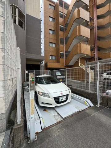 S-FORT金山　名古屋市賃貸　仲介手数料無料の駐車場