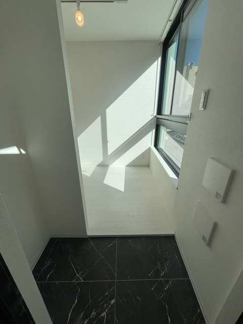 Ｔｈｅ　Ｒｅｓｉｄｅｎｔｉａｌ浅草の玄関