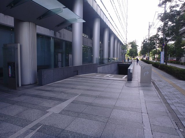 ファーストヒルズ飯田橋の駐車場
