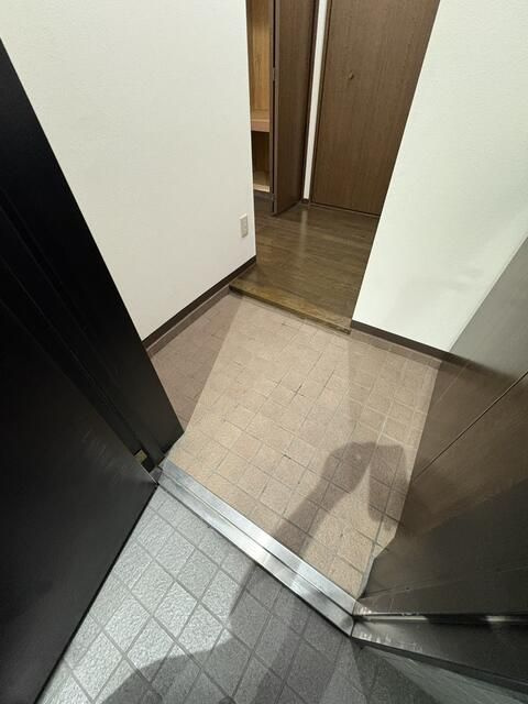 白金アネックスの玄関