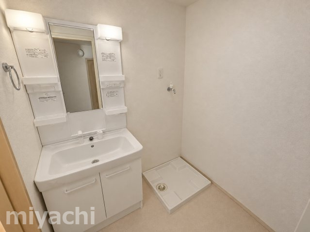 レヴェランス　Aの洗面所