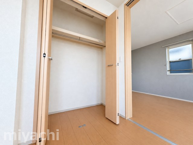 レヴェランス　Aの収納