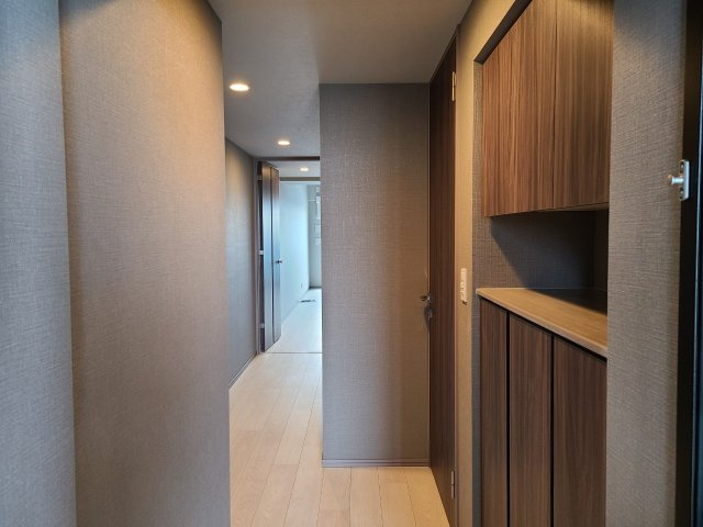 レーベン千種吹上AVANCA|名古屋市の賃貸ならMy賃貸の玄関|レーベン千種吹上AVANCA