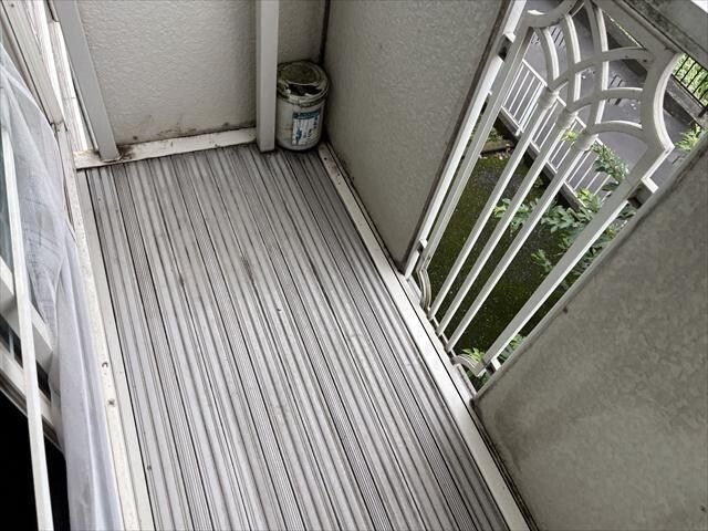 【バルコニー】