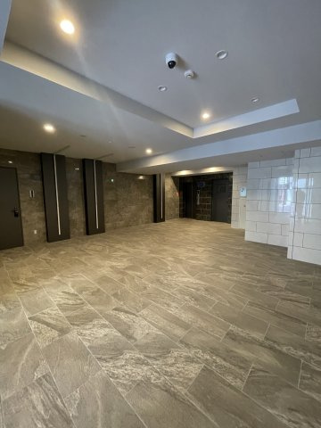 レーヴメゾン出屋敷のロビー