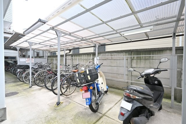 ヴェラハイツ鶴見のその他共用部分|駐輪場