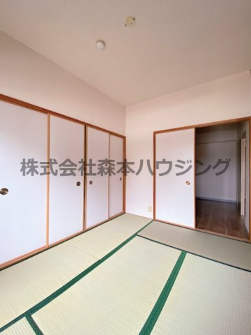 【和室】 | 　グランドヴィラ門真 | ※同タイプ別室の写真を使用しています。
　設備内容や色調など相違がある場合は実際のお部屋の現状優先となります。