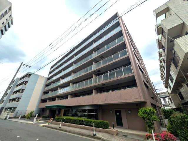 クリオ新杉田駅前の外観