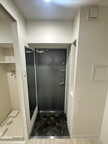 CITYSPIRE幸町の玄関