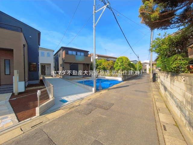 さいたま市見沼区大谷第4の前面道路含む現地写真