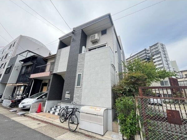 ASTERIA新栄の外観