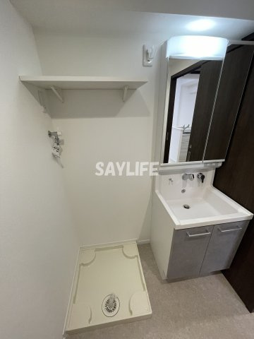 THE SENSE RESIDENCE新深江の洗面所