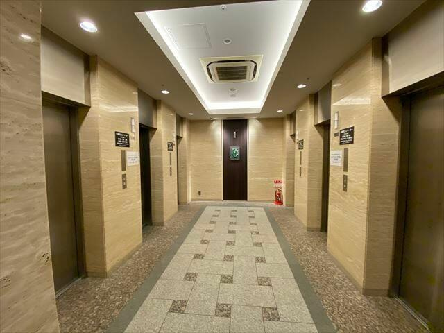 勝どきビュータワーのロビー