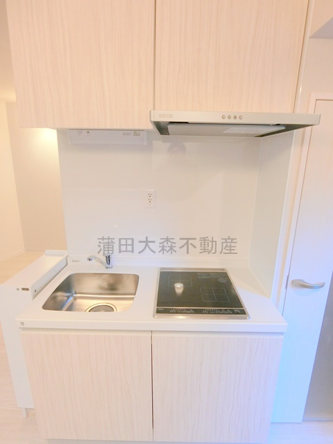 大森西テラスのキッチン|2口IHキッチン