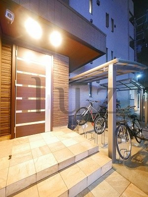プロシード川崎のエントランス