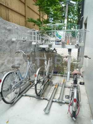 パークビューテラス目白台の駐車場