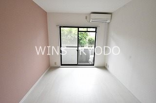世田谷区砧８丁目の賃貸マンションの居間・リビング