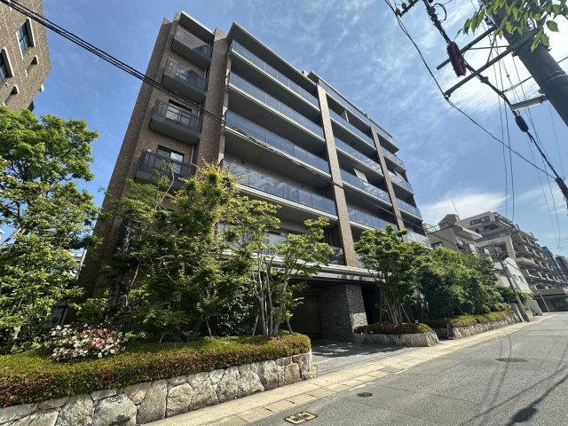 グランドメゾン高取レジデンス弐番館の外観