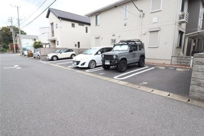 ボンヌ・シャンスの駐車場|駐車場