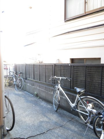 サンシティ新井のその他共用部分|駐輪スペース