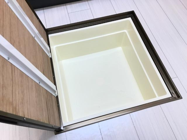 ガーデンハウスの収納|床下収納
