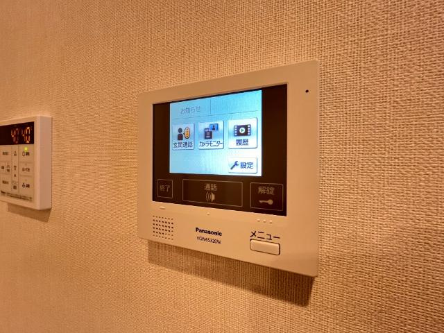 カーネル　ベイスの内装|カメラ付インターホン