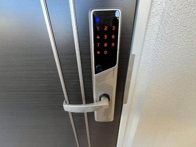 カーネル　ベイスの内装|電子ロック