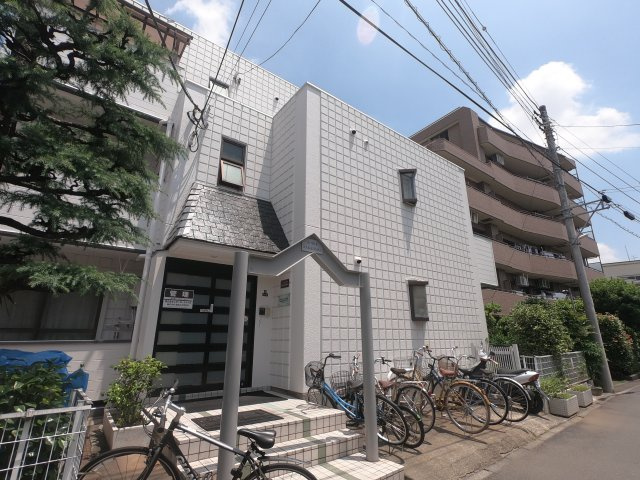 ノーブル中原の外観