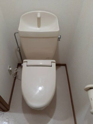 ピーノ　カルティエのトイレ