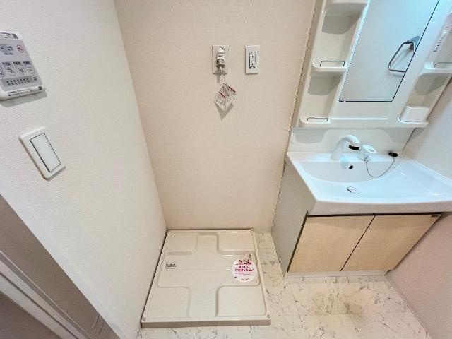 ヴァンベールⅡのその他|洗濯機置場