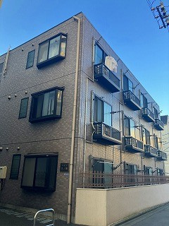 ハイツ三ノ輪の外観