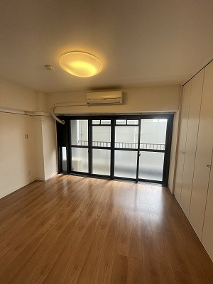 須賀マンションの内装