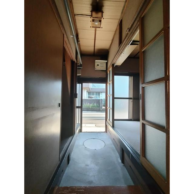 岐阜市池田町１丁目の一戸建ての玄関