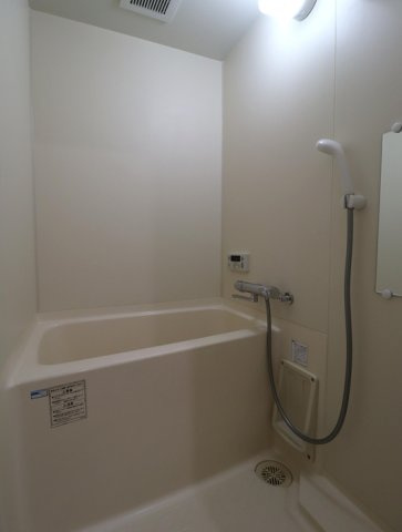 カーサケンポ Aの浴室