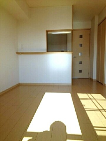 モデルノカーサの居間・リビング