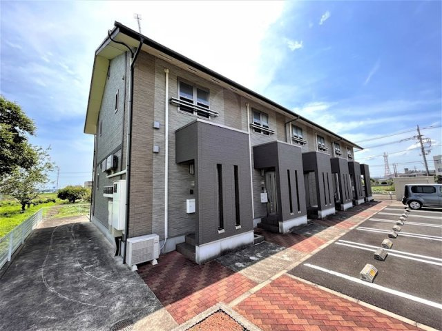 カルス大宮 の外観