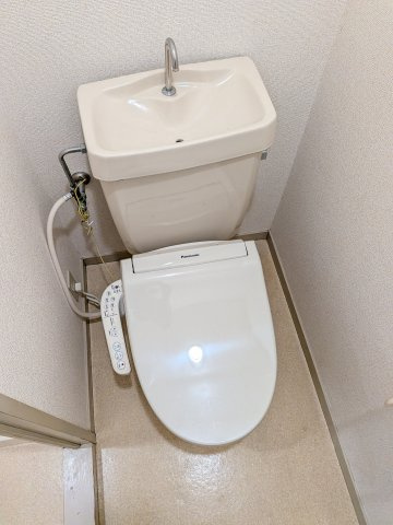 【トイレ】 | ドリームⅠ | キレイな個室空間です
