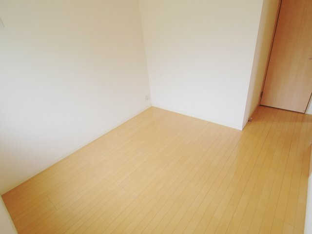 ＳＥＲＡＰＨ　ＣＯＵＲＴの寝室