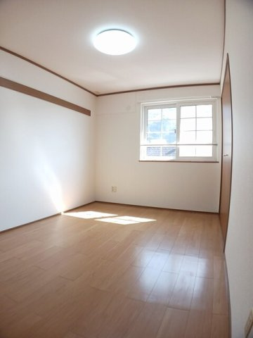 ヒルズハウスの内装|過ごしやすい室内です