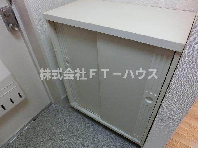 セゾンド船橋の玄関