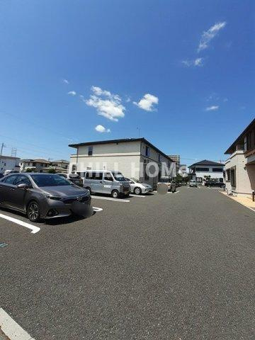 ＬａＴｏｕｒＫＡＩＺＡＷＡ　Ⅳの駐車場|当社、チルホームのHPもご覧ください(^^)/物件情報多数♪