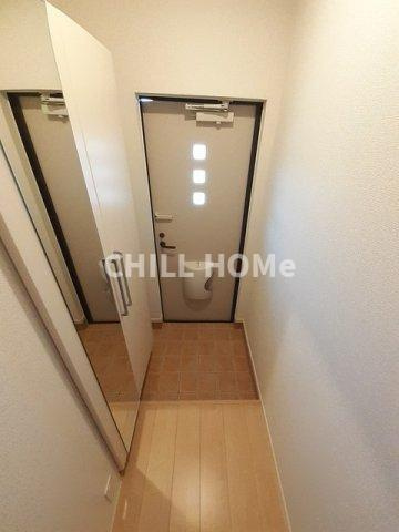 ＬａＴｏｕｒＫＡＩＺＡＷＡ　Ⅳの玄関|当社、チルホームのHPもご覧ください(^^)/物件情報多数♪