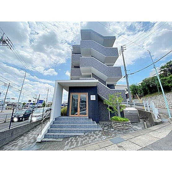 【エントランス】 | 荒池シティーハウス