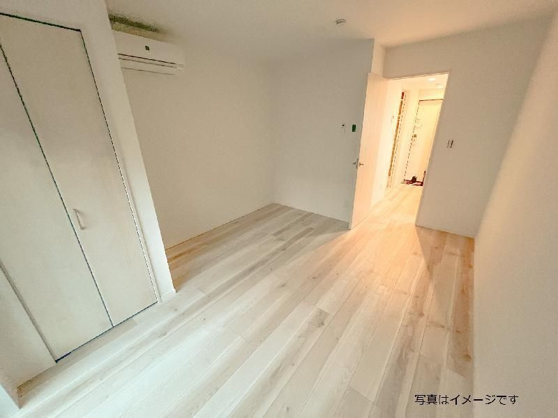 ROBOT HOUSE 尼崎の居間・リビング