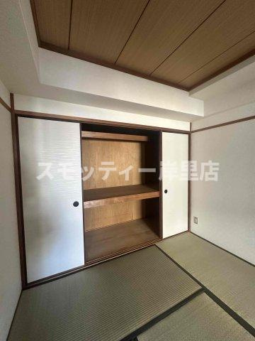 北畠西清川ビルの収納