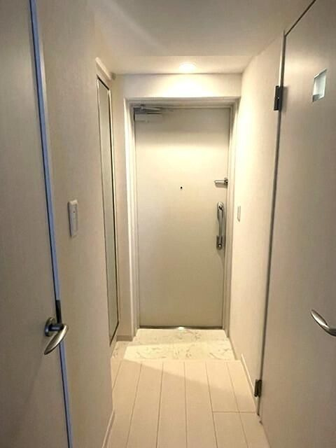 ＪＵ　ＧＬＯＢＡＬ　ＴＯＷＥＲの玄関